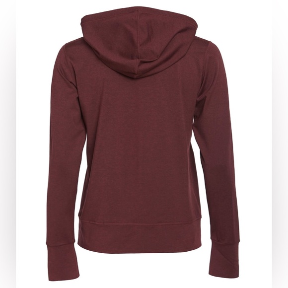 Vuori Halo Performance Hoodie - Picture 3 of 8